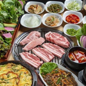 【本店引以為傲的三寶套餐！ 】自選肉類+新鮮蔬菜和配菜 120分鐘無限暢吃+附贈最後餐點♪